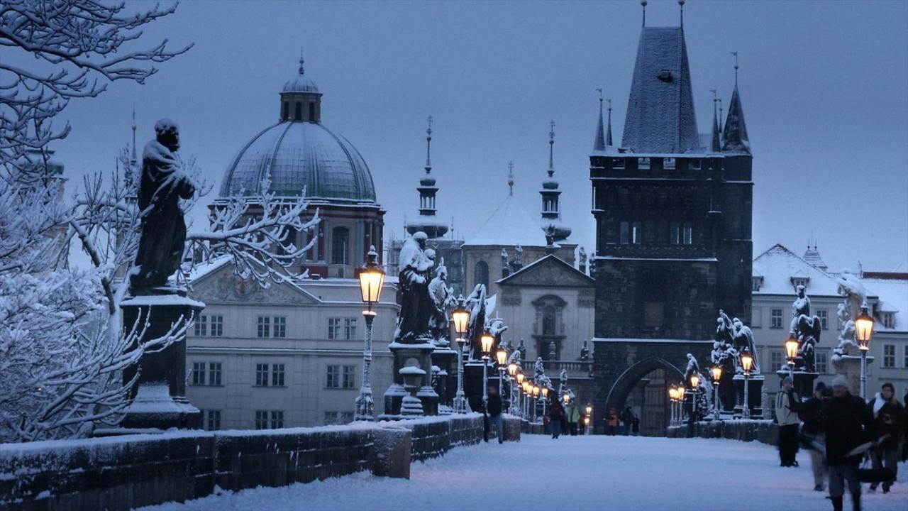 Apt In Prague Charles Bridge 1Km By Michal&Friends Eksteriør billede